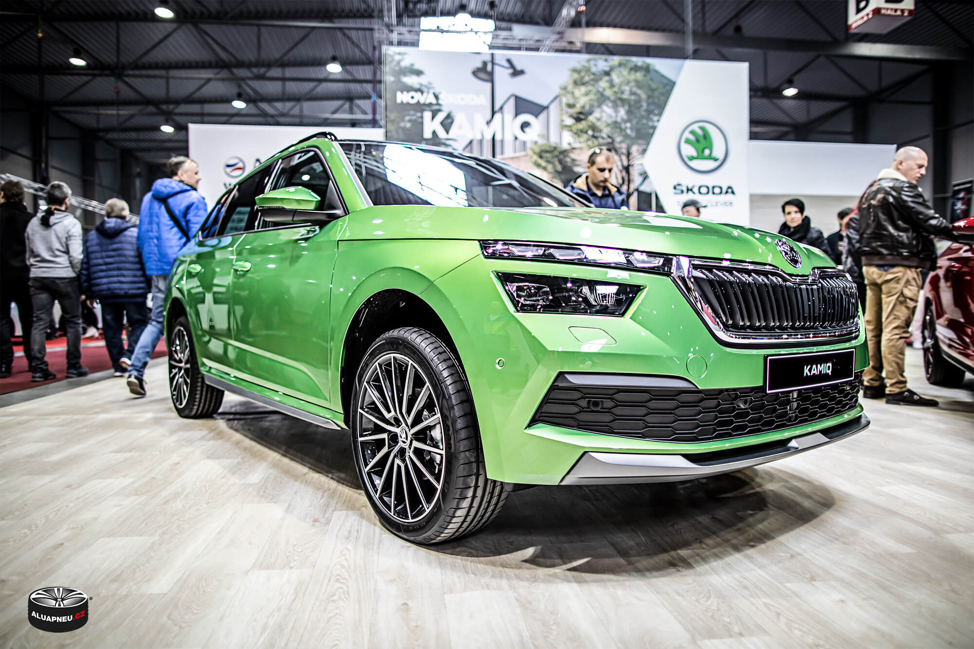 Škoda Kamiq - originální leštěné elektrony Škoda - Autosalon Praha 2019 - www.aluapneu.cz