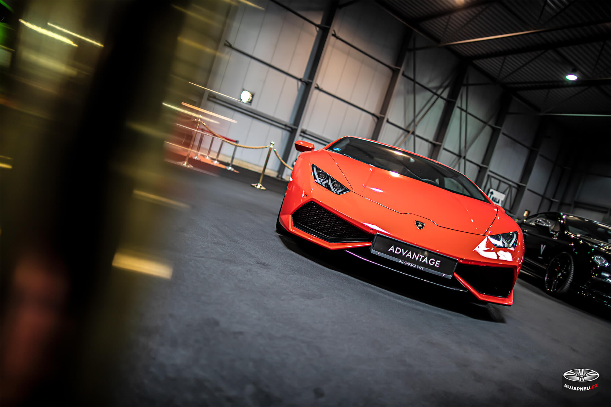 Rudé Lamborghini - Autosalon Praha 2019 - www.aluapneu.cz